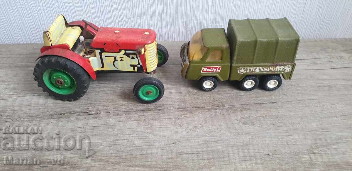 Două jucării vechi din tablă - 5