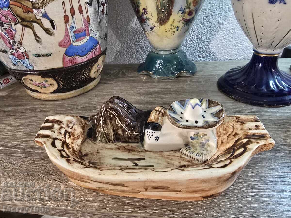Delivery of Vintage porcelain ashtray “Jersey Pottery”