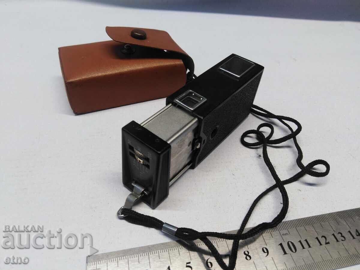 ΠΑΛΙΑ ΦΩΤΟΓΡΑΦΙΚΗ ΜΗΧΑΝΗ "ΚΙΕΒ 30" ΜΕ ΘΗΚΗ - 7