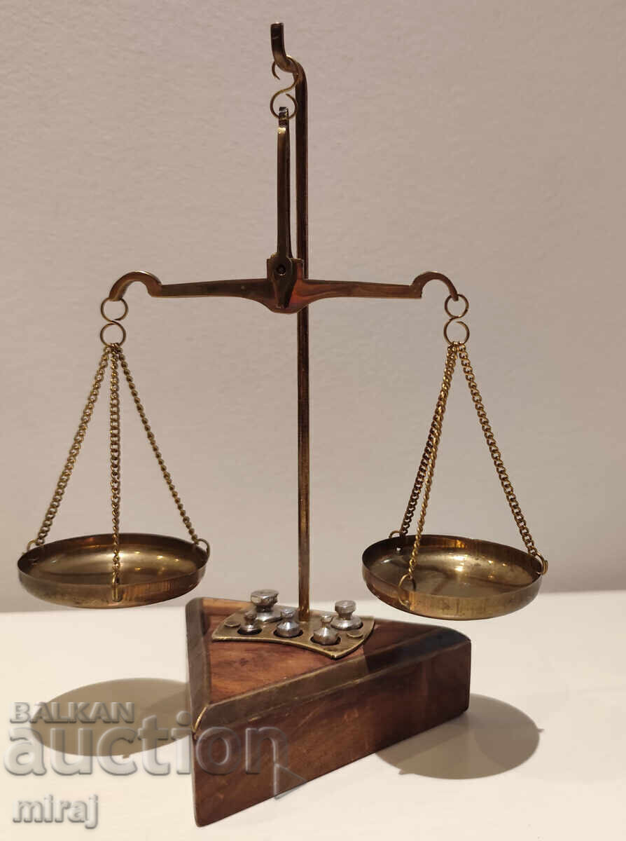 Παλιά ζυγαριά κοσμήματος με τιμή € 20.00 | 39.12 BGN