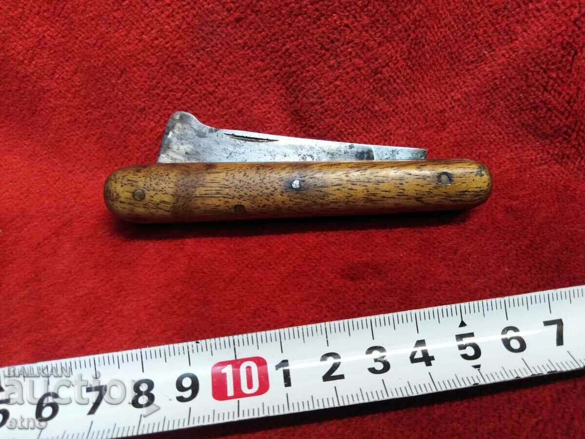 Доставка на БЪЛГАРСКИ ДЖОБЕН НОЖ ЗА АШЛАДИСВАНЕ,БОЛЯСВАНЕ,ВЕЛИКО ТЪРНОВО