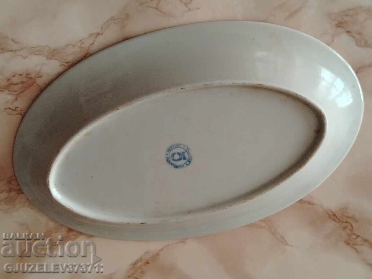 Livrarea Set de masă bulgăresc din porțelan alb cu flori și