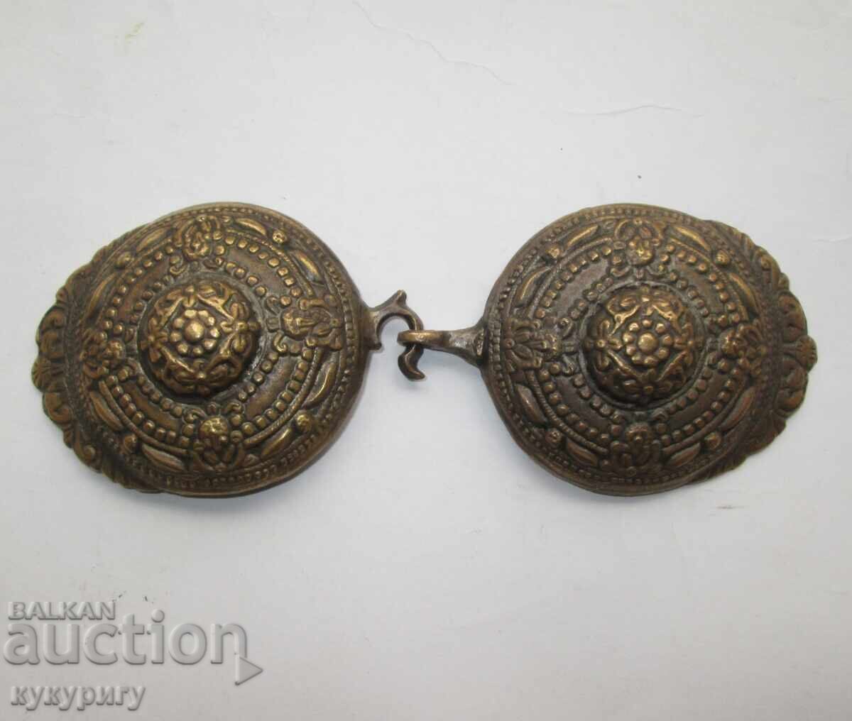 Стари красиви бронзови пафти за колан на народна носия Стари красиви бронзови пафти за колан на народна носия