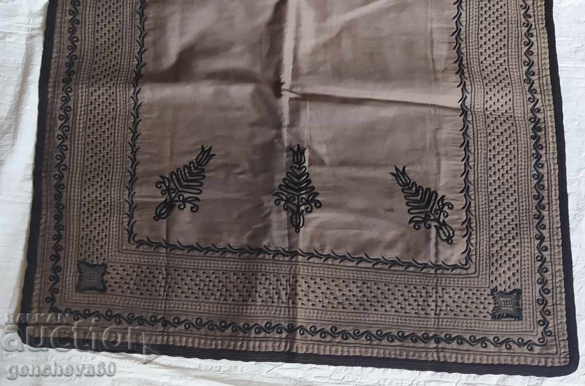 Аукцион Част яка от феридже