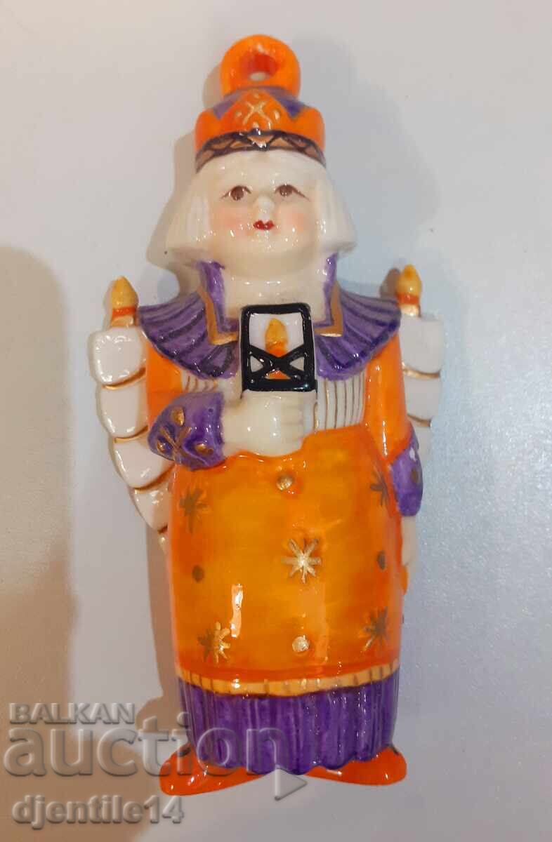 Figurină din porțelan pentru brad