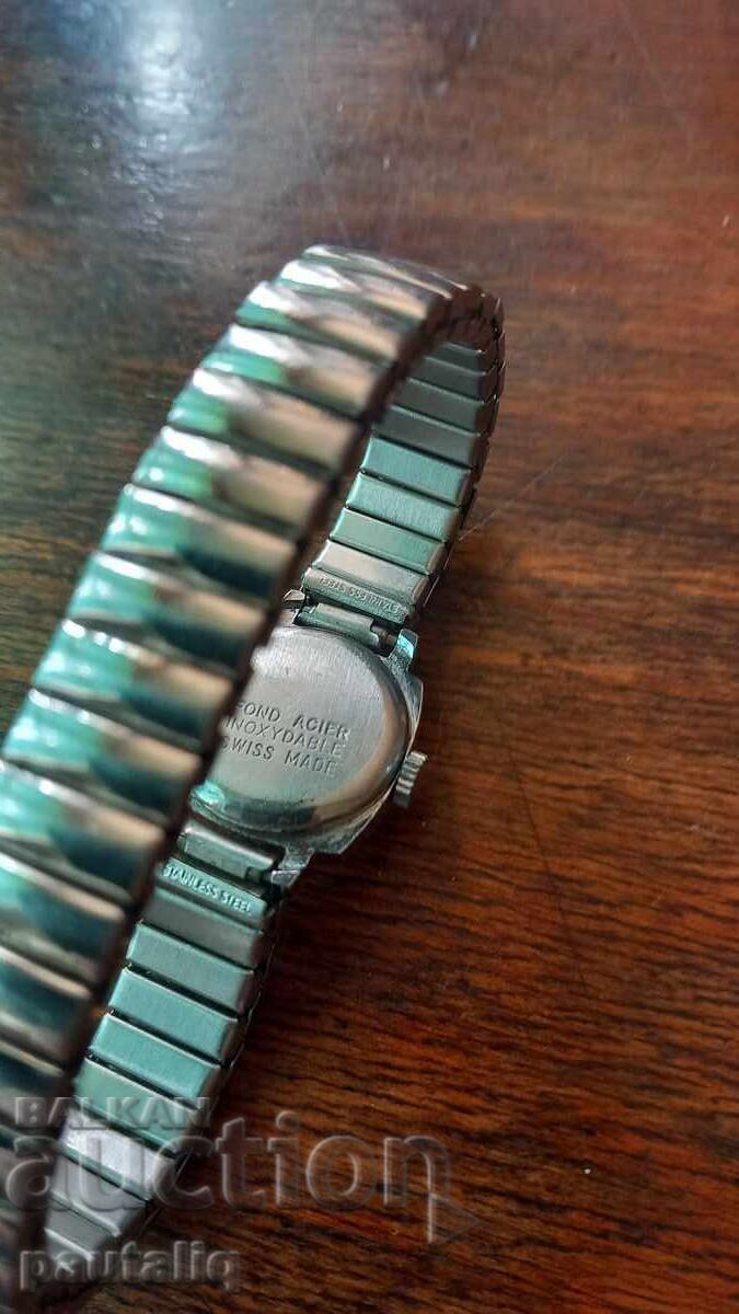 Delivery of JUPEH LADIES' WRISTWATCH