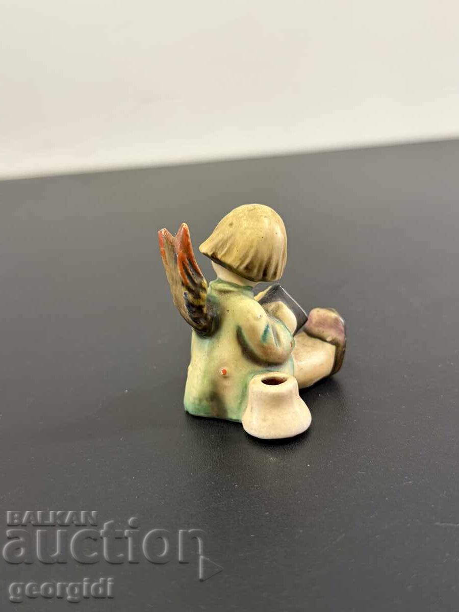 Livrarea Statuetă din porțelan / sfeșnic Goebel-Hummel. Nr. 8091
