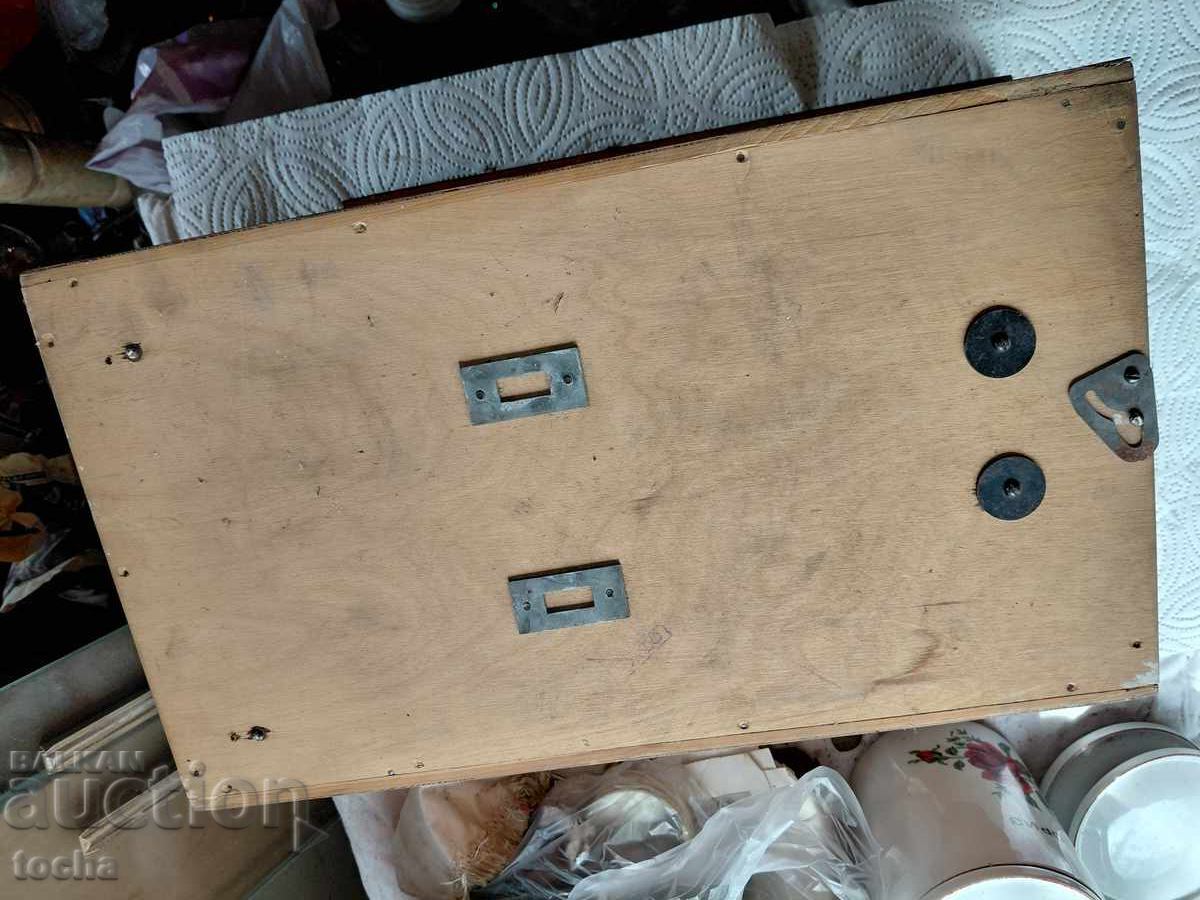 Livrarea Ceas vechi Iantar, al 3-lea