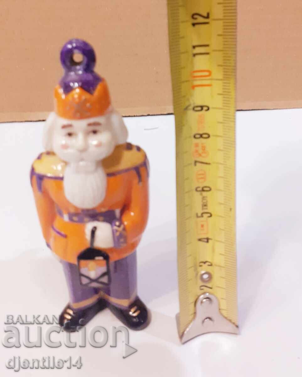 Figurină din porțelan, veche pentru brad cu preț € 30.00 | 58.67 BGN
