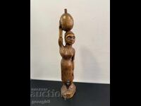 Statuetă africană din lemn sculptată manual. Nr. 8099