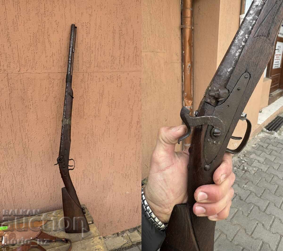 19th-century percussion rifle, Yavzali, well-preserved, complete with price € 89.00 | 174.07 BGN 19th-century percussion rifle, Yavzali, well-preserved, complete with price € 89.00 | 174.07 BGN