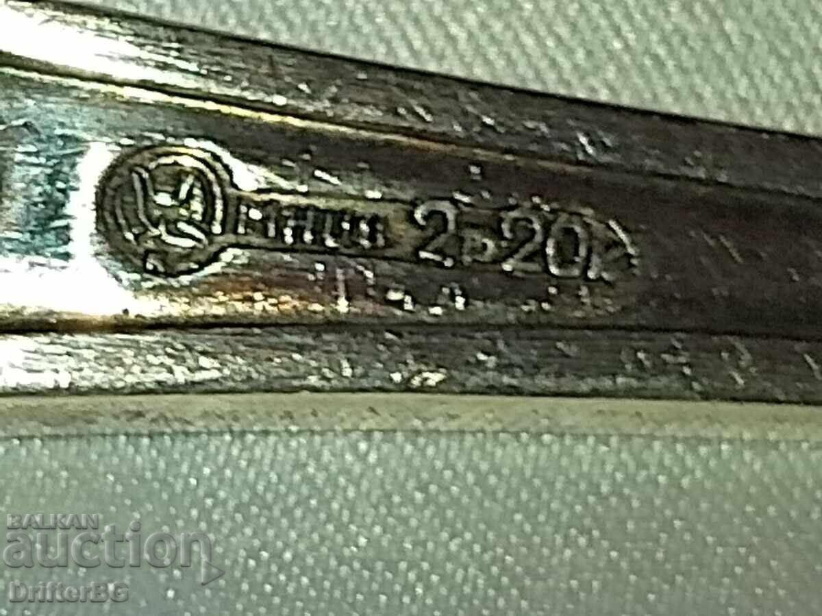 Veselă masivă antică argintată, URSS - 5