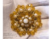 Broșă cu mărgele cehești de vară x mărgele perlate din bumbac anii '70