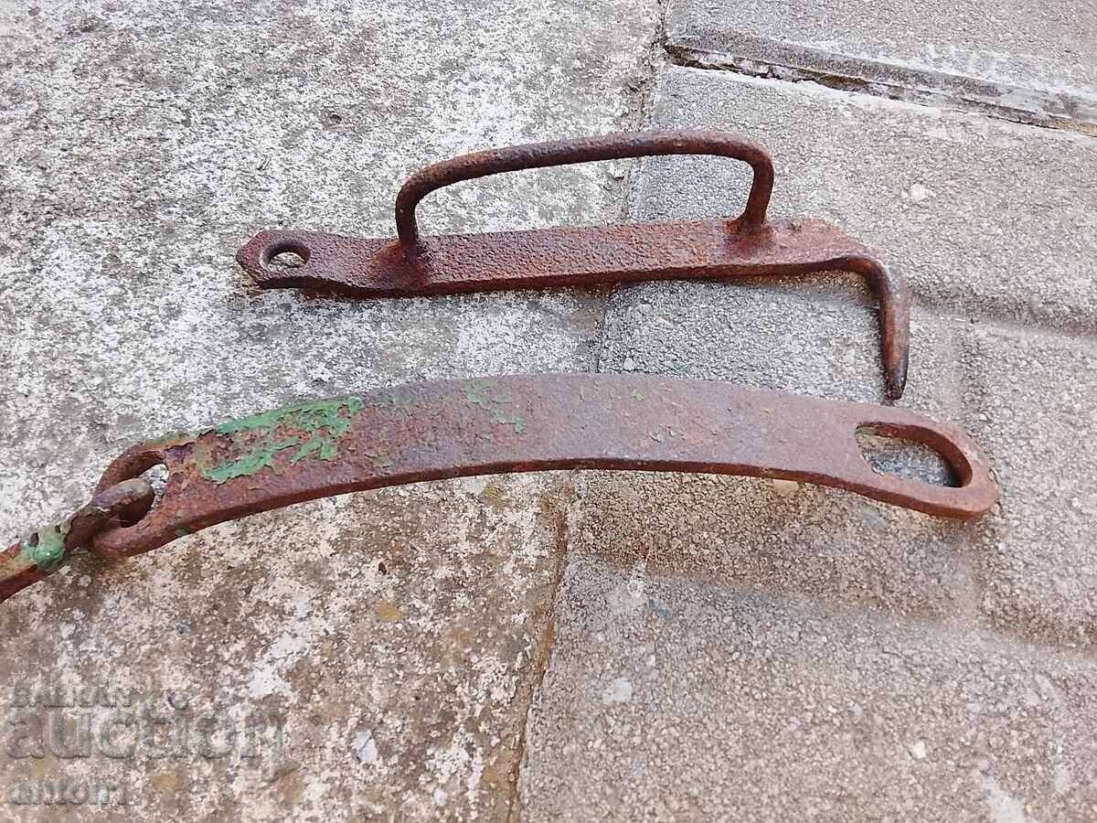 Σφυρήλατοι σύρτες. Σύρτης με τιμή € 4.00 | 7.82 BGN