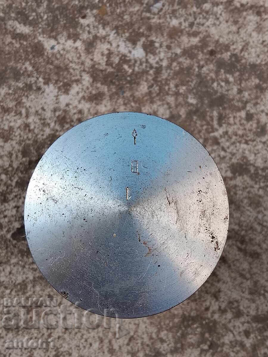 Бутало 1ремонт МЗ-150 с цена € 12.00 | 23.47 лв.