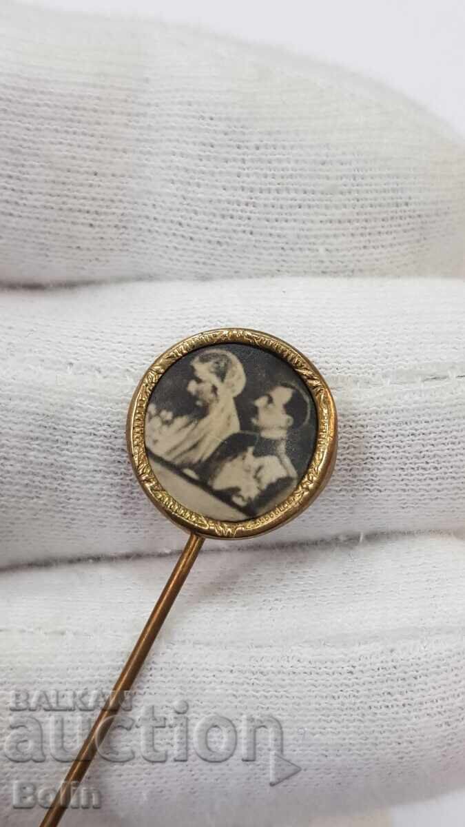Рядък Паметен царски Знак, Значка Сватбата на цар Борис III с цена € 75.00 | 146.69 лв.