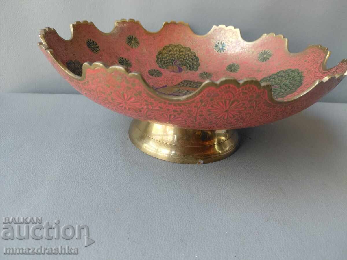 Ορειχάλκινη φρουτιέρα με τιμή € 0.01 | 0.02 BGN Ορειχάλκινη φρουτιέρα με τιμή € 0.01 | 0.02 BGN