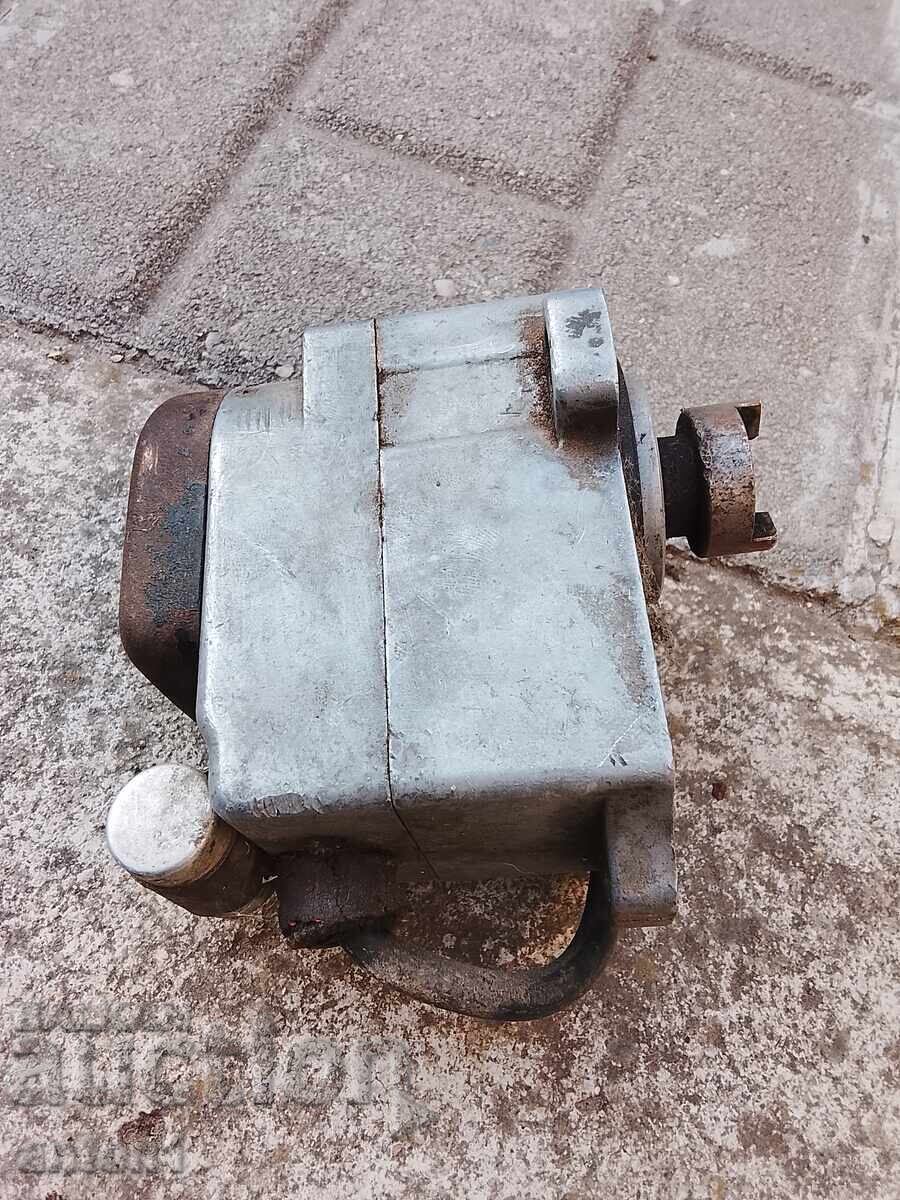 Δημοπρασία Δυναμό