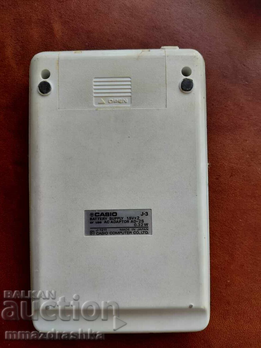 Калкулатор CASIO J-3 с цена € 0.01 | 0.02 лв. Калкулатор CASIO J-3 с цена € 0.01 | 0.02 лв.