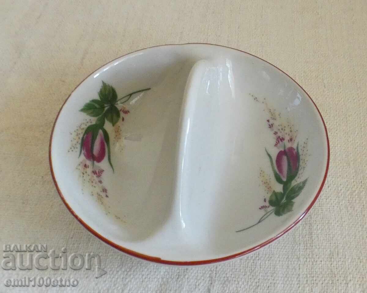 Солница със златен кант стар български порцелан