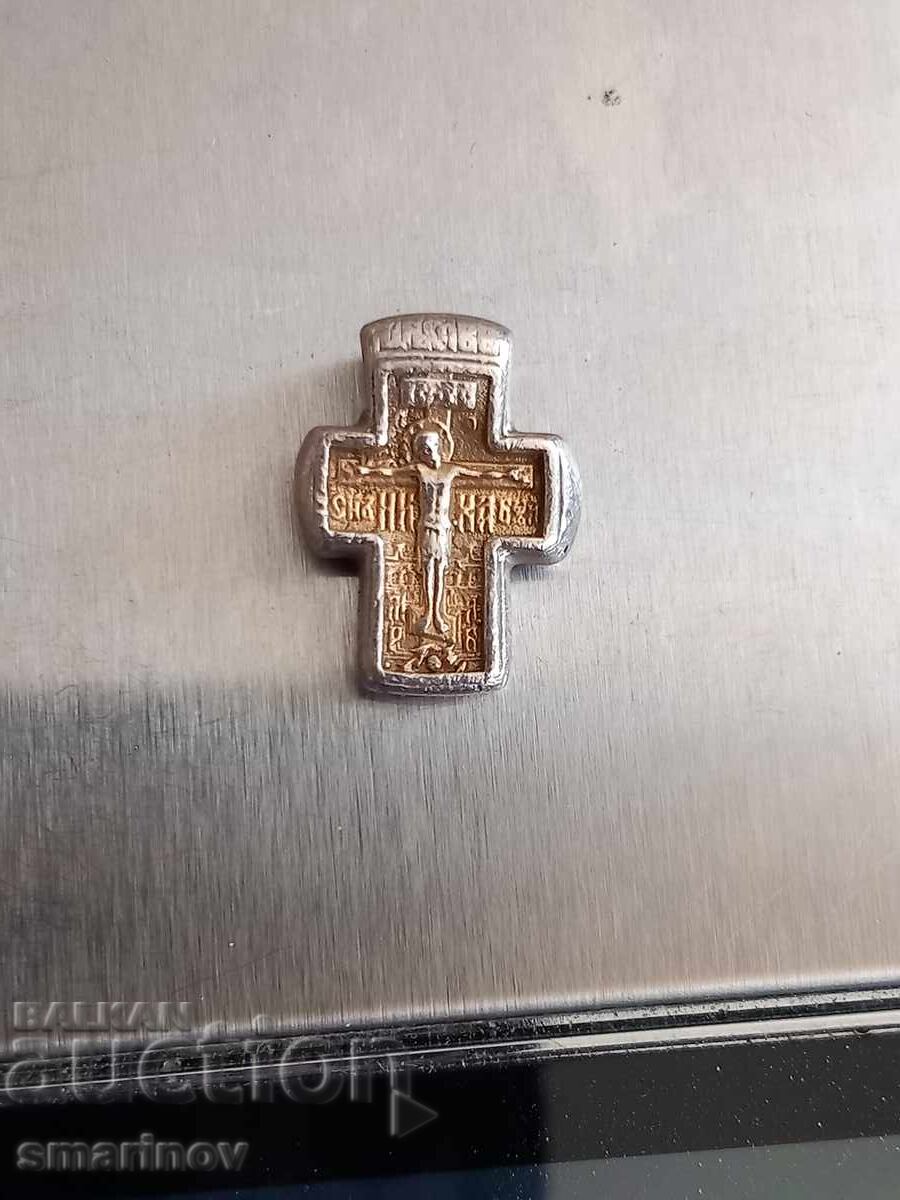 Ασημένιος Σταυρός με τιμή € 50.00 | 97.79 BGN