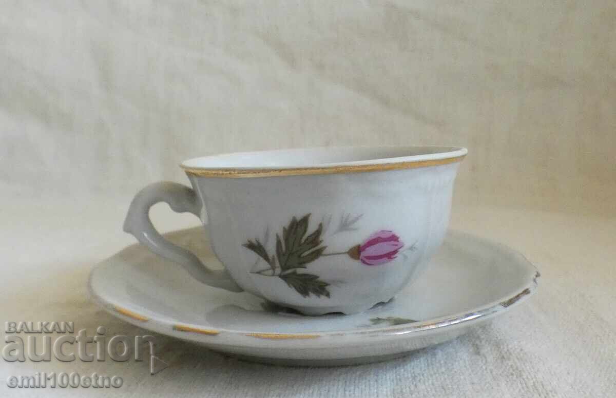 Чаша за кафе с чинийка стар порцелан Коста Йорданов Видин с цена € 3.00 | 5.87 лв.