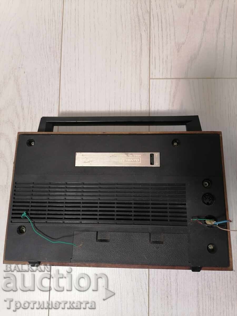 Ραδιόφωνο Selena με τιμή € 1.80 | 3.52 BGN