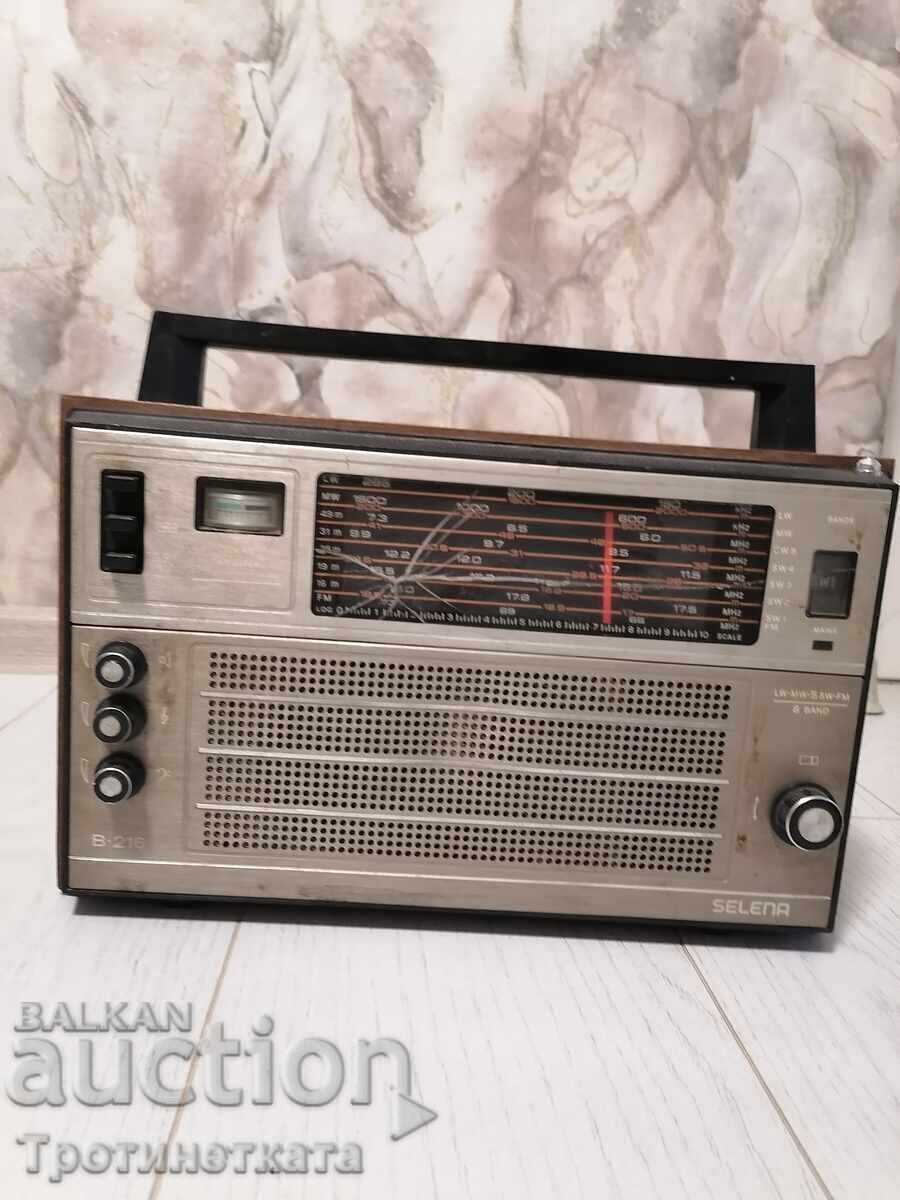 Ραδιόφωνο Selena