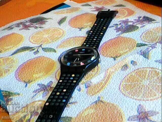 Beautiful Swatch watch, new battery, works perfectly with price € 10.00 | 19.56 BGN
