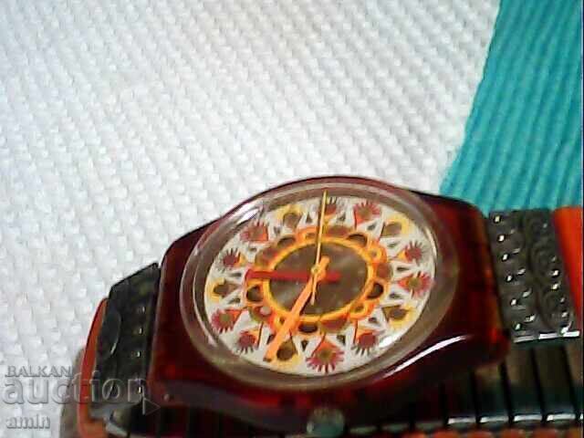 Livrarea Ceas Swatch foarte rar, funcționează perfect