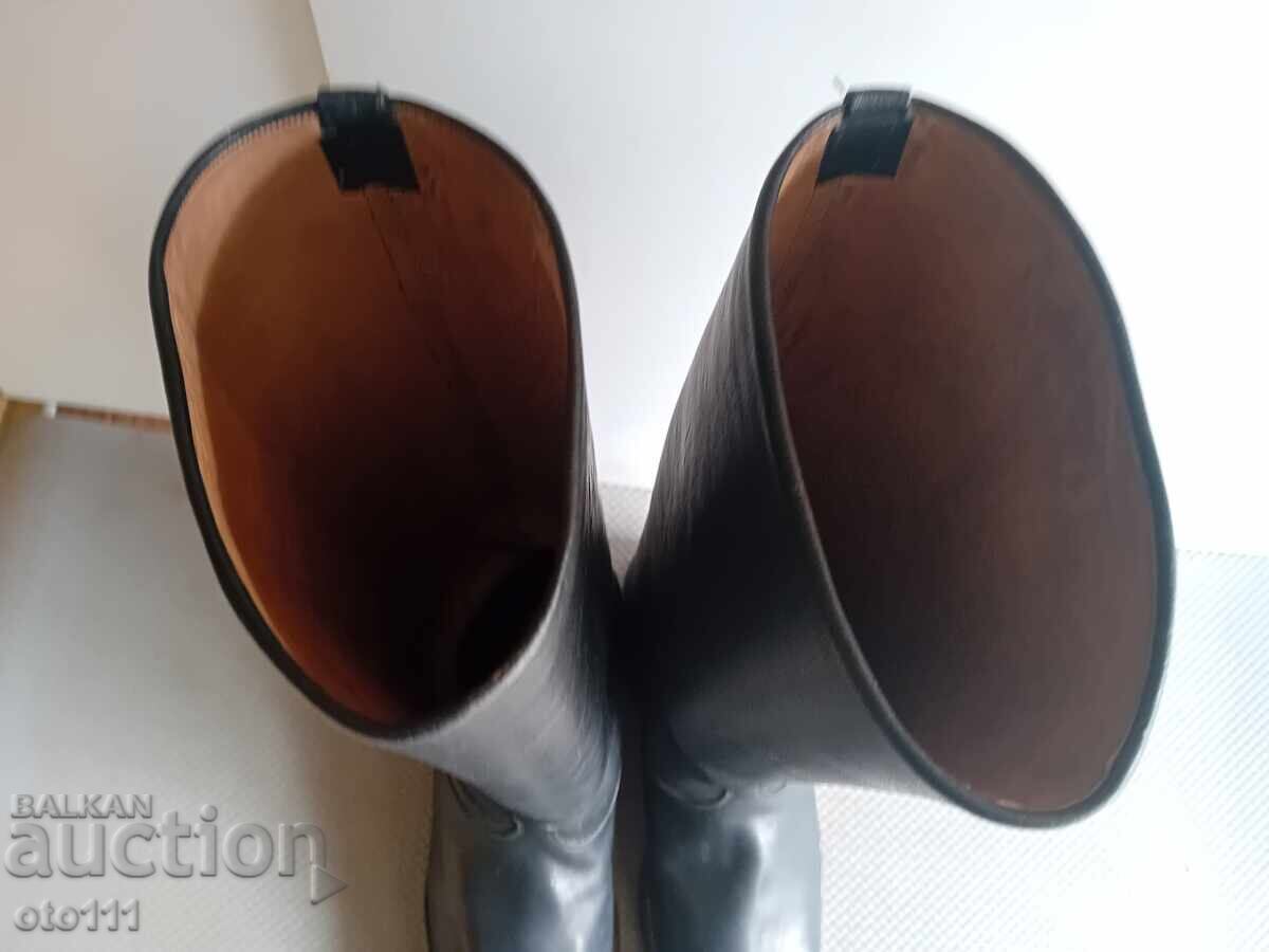 Licitație Cizme militare regale