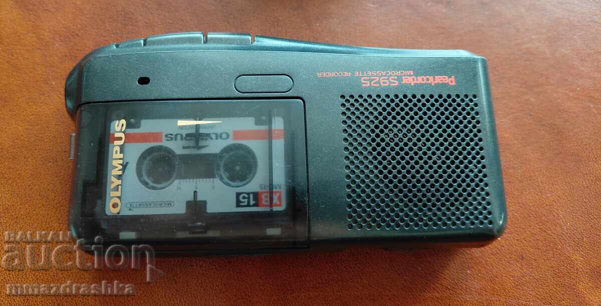 Retro Olympus Pearlcorder S925 voice recorder