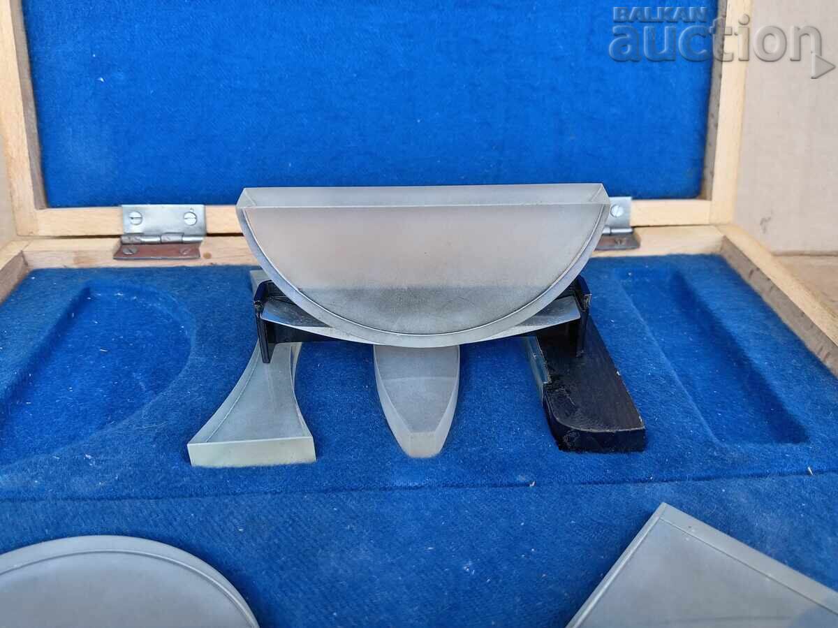 Παράδοση Εκπαιδευτικό βοήθημα, μακέτα, μεγεθυντικοί φακοί, φακοί, πρίσματα φυσικής, δεκαετία του '60