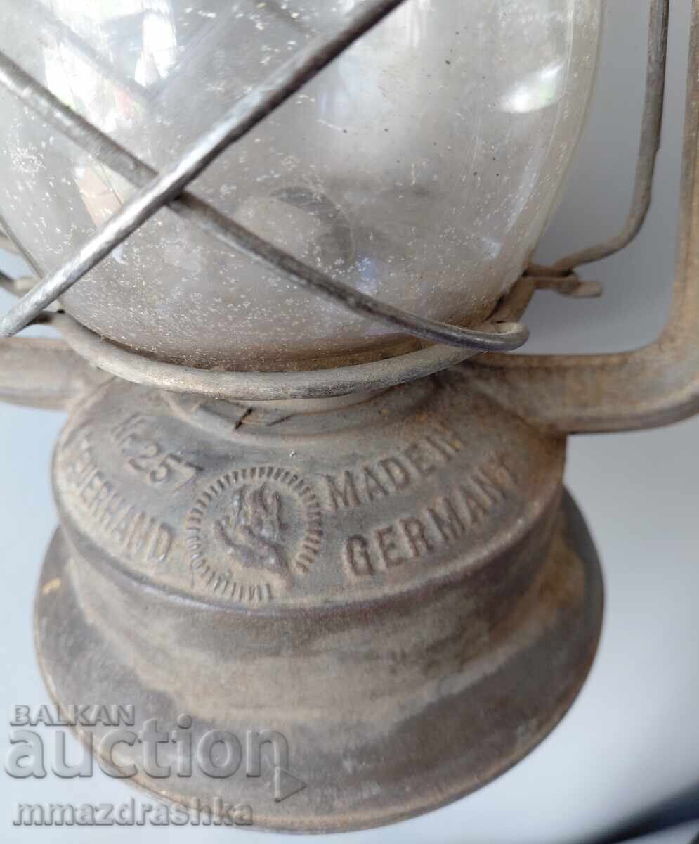 Licitație Felinar antic cu gaz Dietz Monarch, vechi de 120 de ani