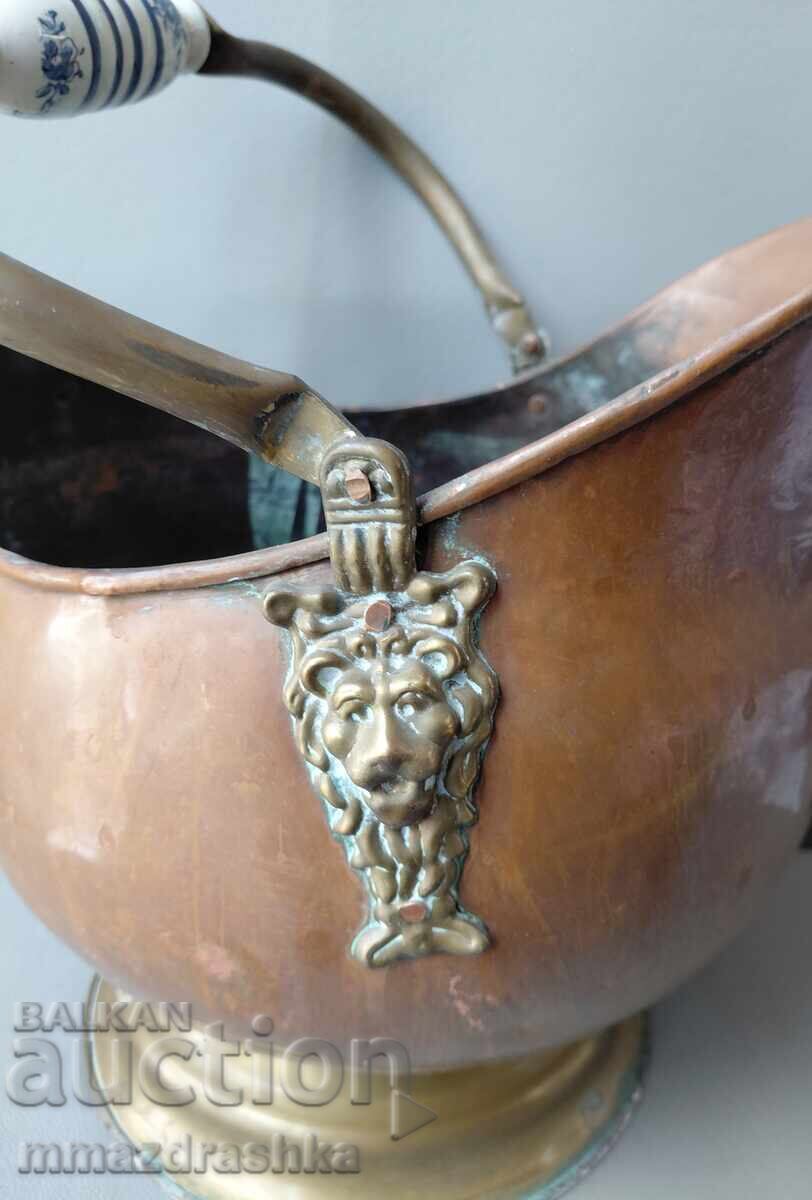 Δημοπρασία Χάλκινο δοχείο για κάρβουνα 2