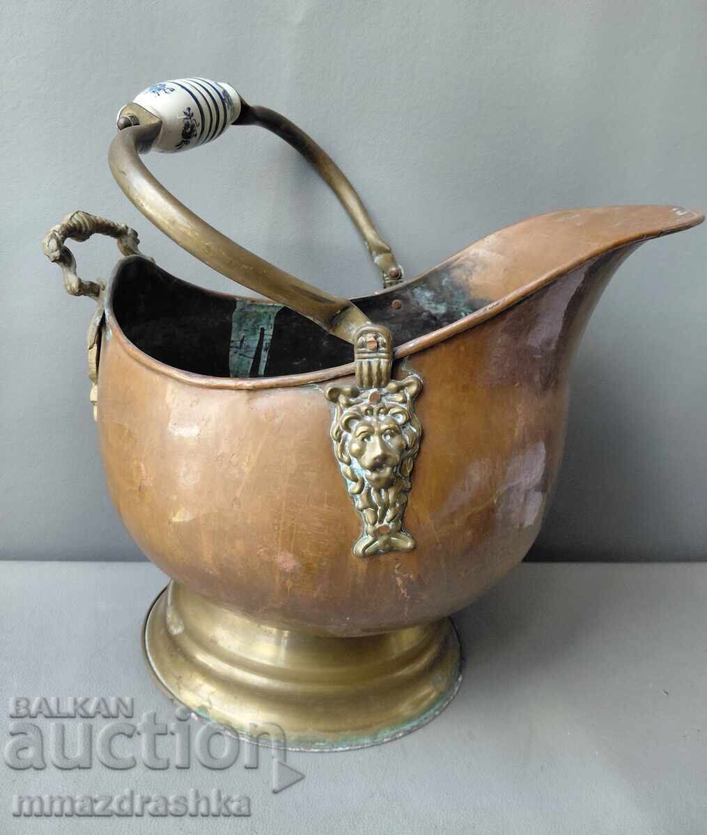 Χάλκινο δοχείο για κάρβουνα 2