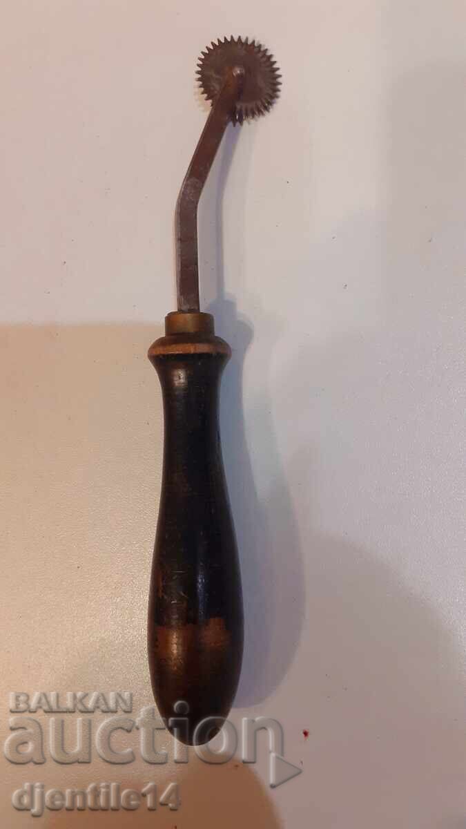 Licitație Aparat pentru aluat