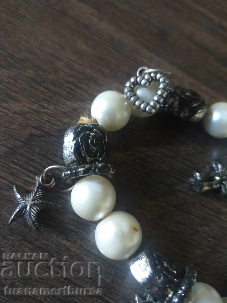 Δημοπρασία βραχιόλι