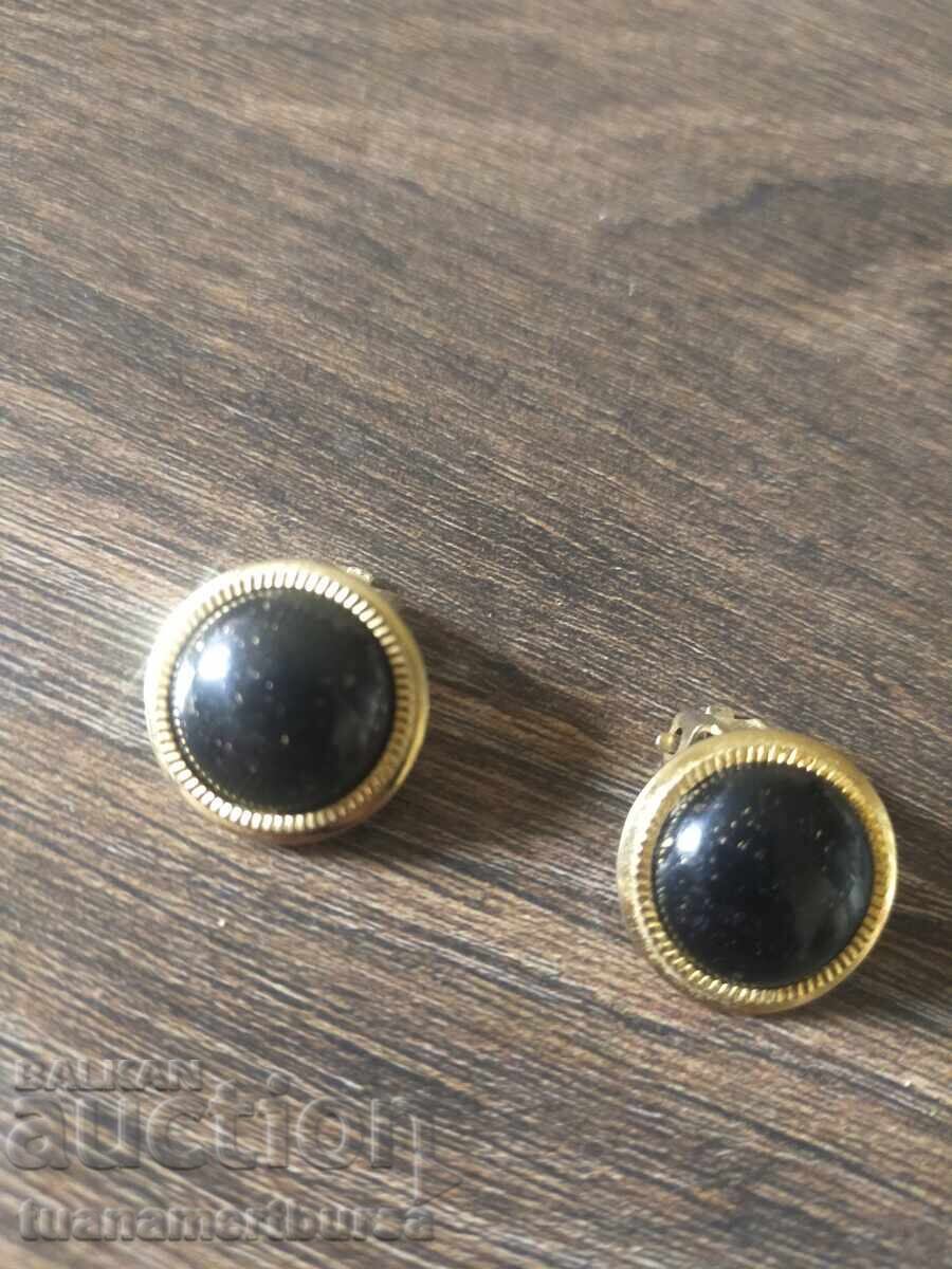 cercei cu preț € 2.00 | 3.91 BGN cercei cu preț € 2.00 | 3.91 BGN