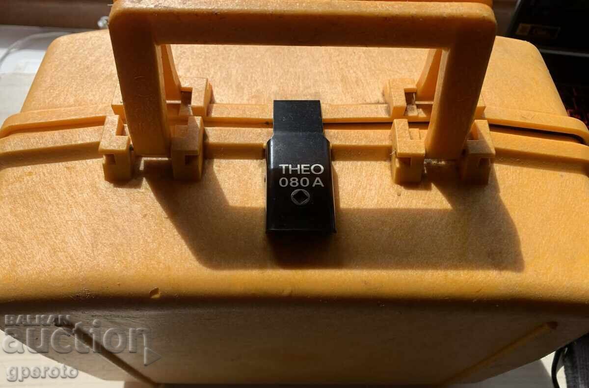 Παράδοση Θεοδόλιχος Carl Zeiss Jena 080 A (πλήρες σετ με βαλίτσα)