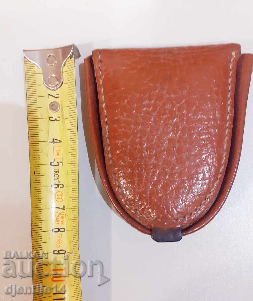 Δημοπρασία Παλιό δερμάτινο πορτοφόλι