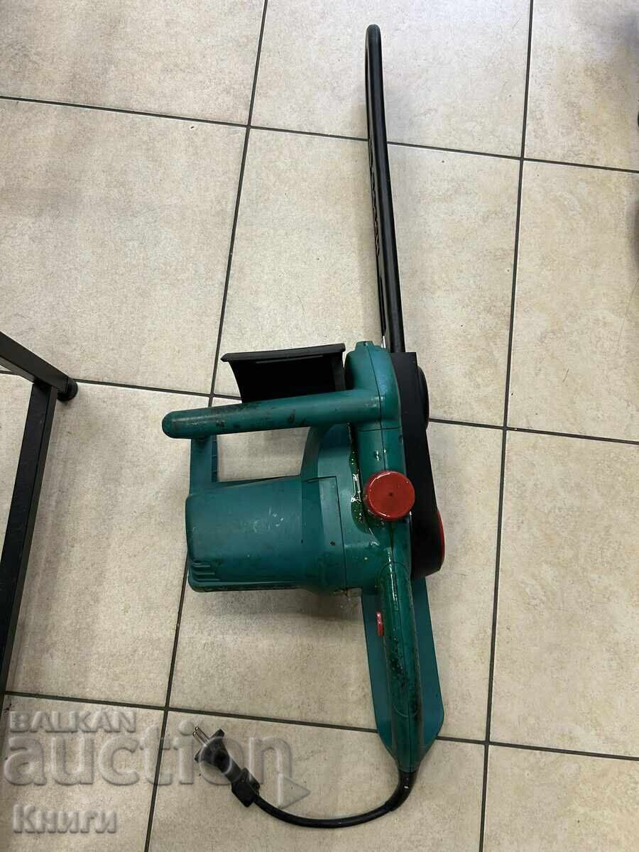 Ferăstrău electric cu lanț Bosch cu preț € 50.00 | 97.79 BGN