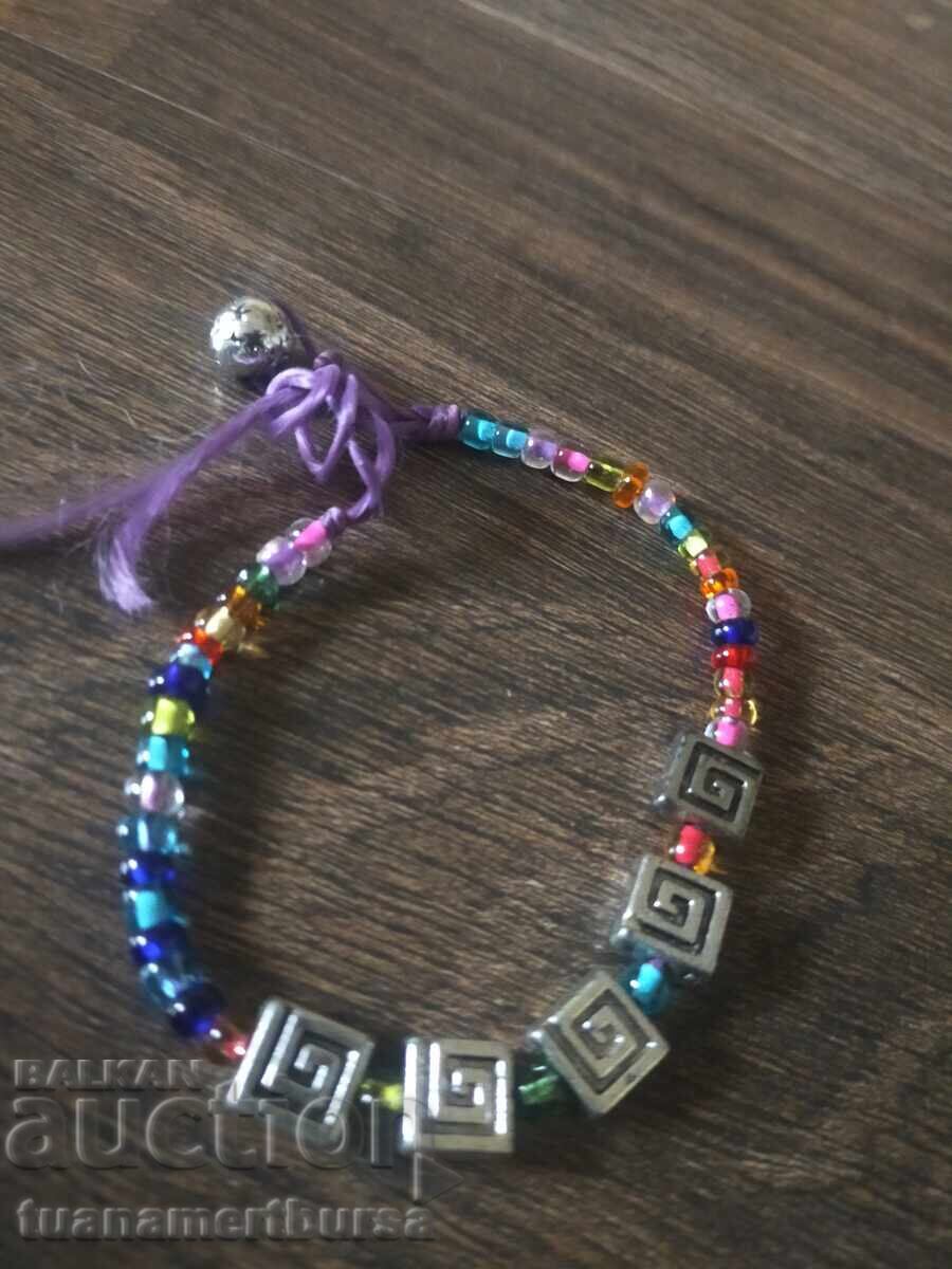 βραχιόλι με τιμή € 1.00 | 1.96 BGN