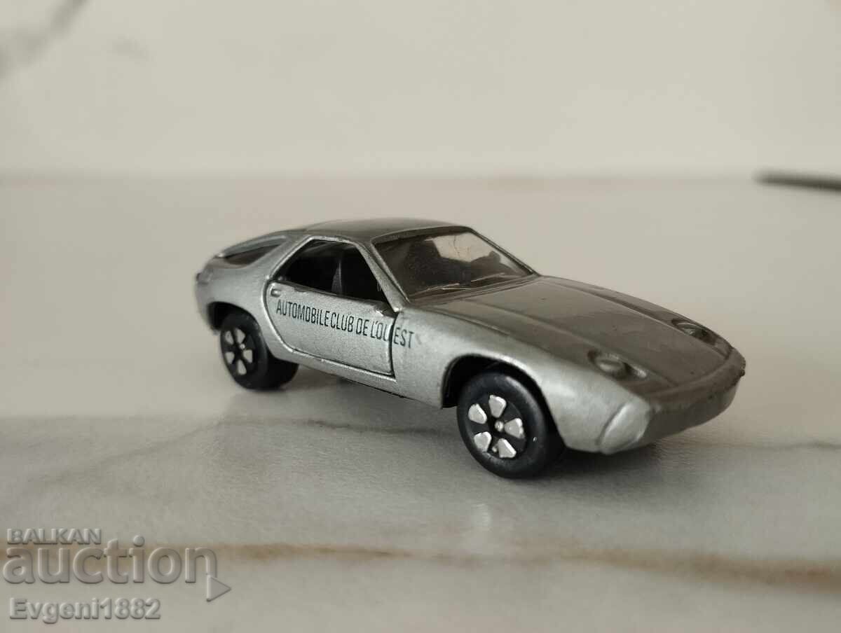 PlayArt Porsche 928 "Automobile Club de l'Ouest" 1/64