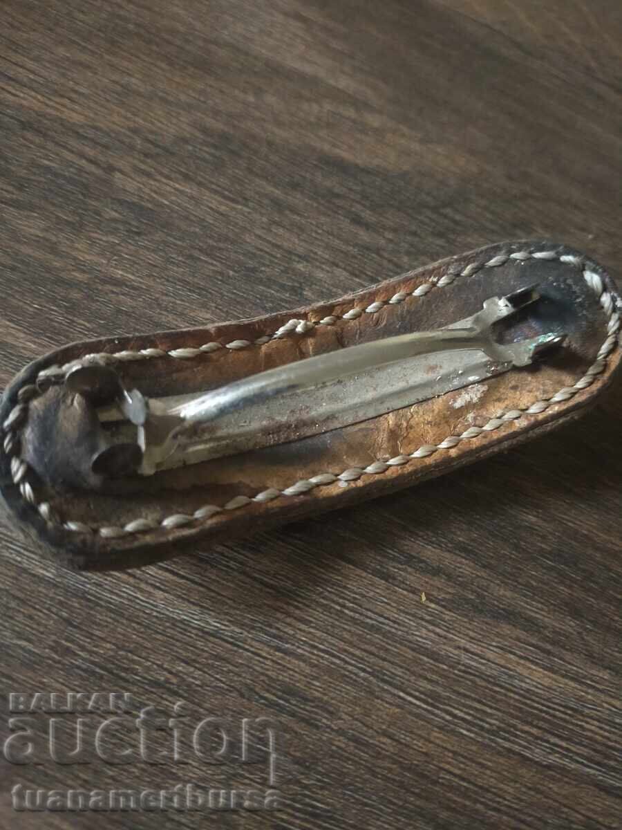 închizătoare cu preț € 3.00 | 5.87 BGN