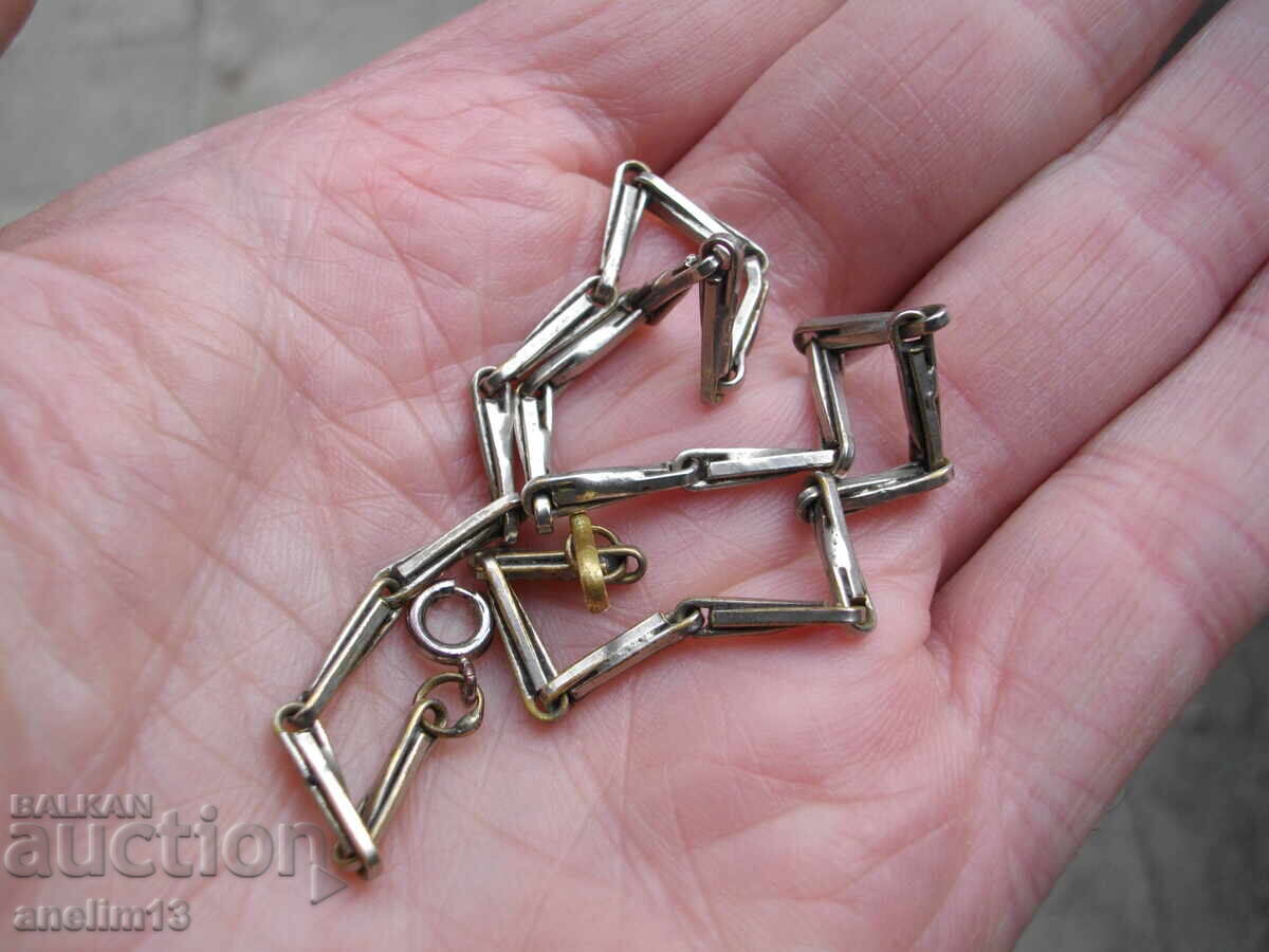 CAZ VECHE CEAS DE BUZUUNAR - 6