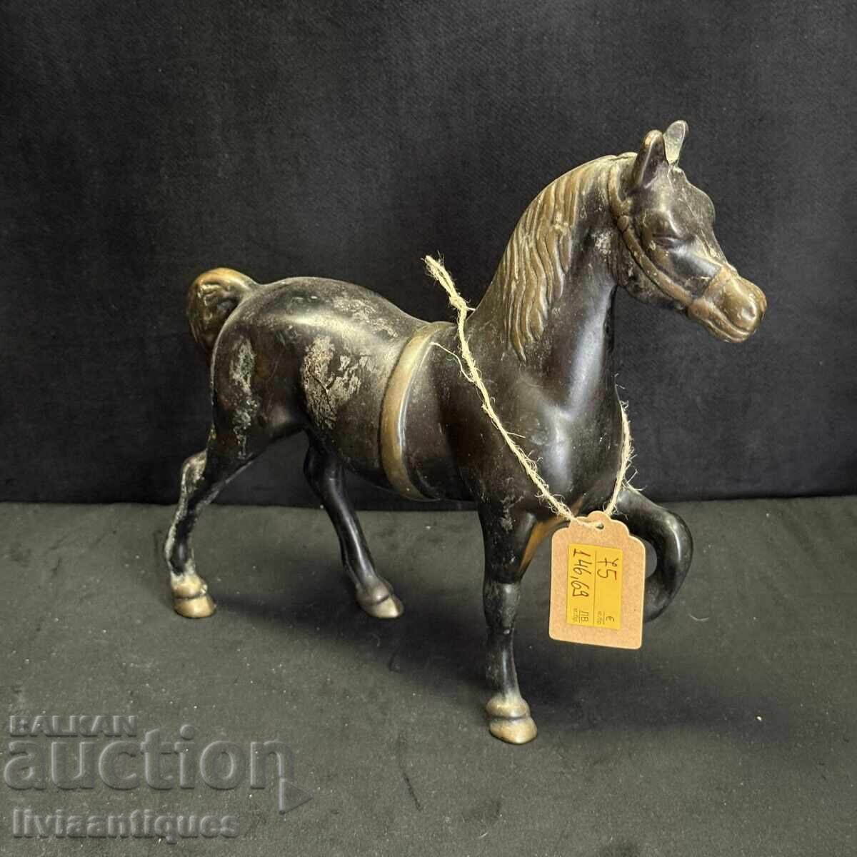 Auction  Stylish decorative brass horse figurine