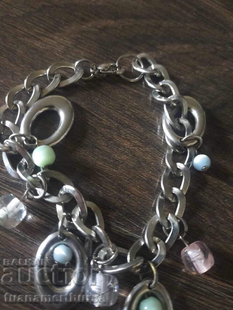 βραχιόλι με τιμή € 3.00 | 5.87 BGN