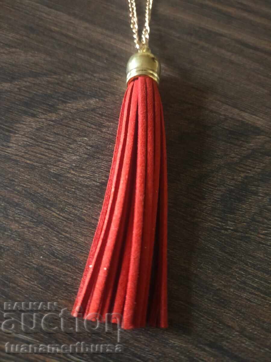 Аукцион огърлица