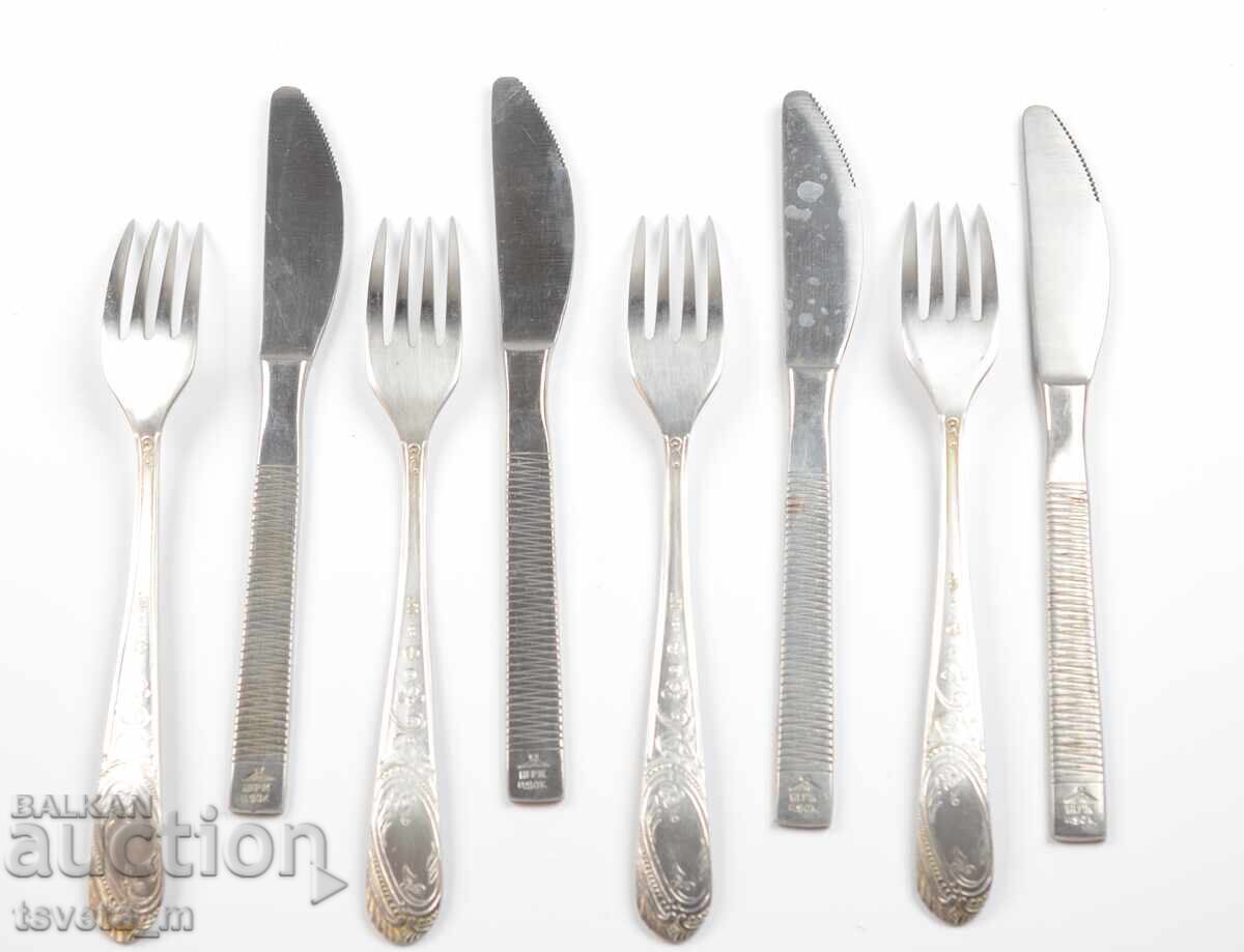 Cutlery knives forks 8 pcs USSR socialist era with price € 5.00 | 9.78 BGN